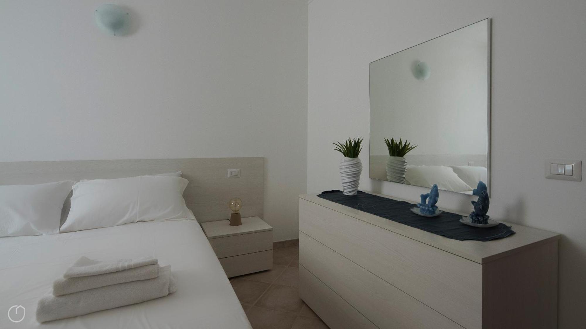Welcomely - Xenia Boutique House Ольбія Екстер'єр фото